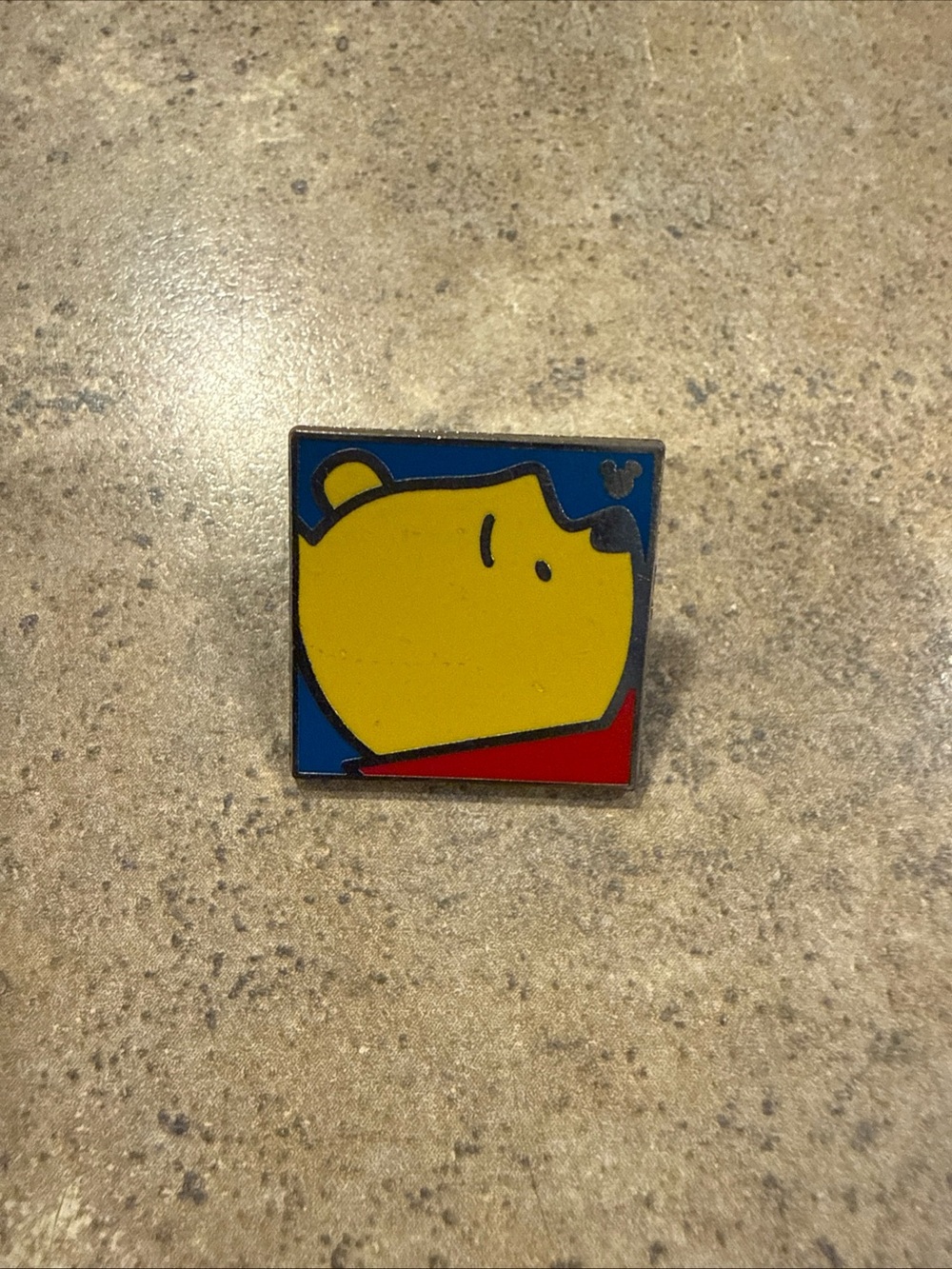 Disney Trading Pin. WINNIE POOH Sweet Characters 2013 - 4 of 5